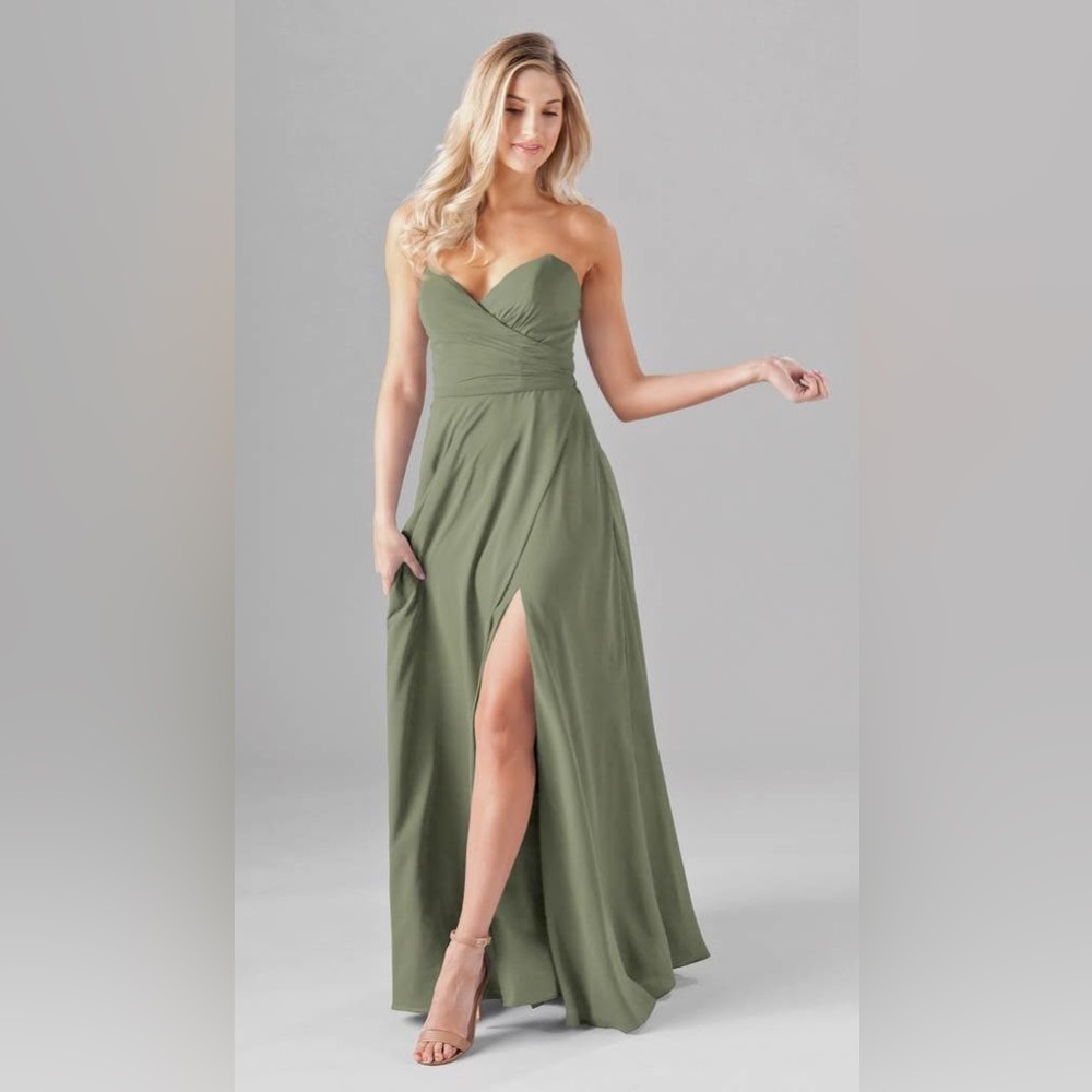 Kennedy Blue Poppy Bridesmaid Maxi Dress - Moss (NWT)